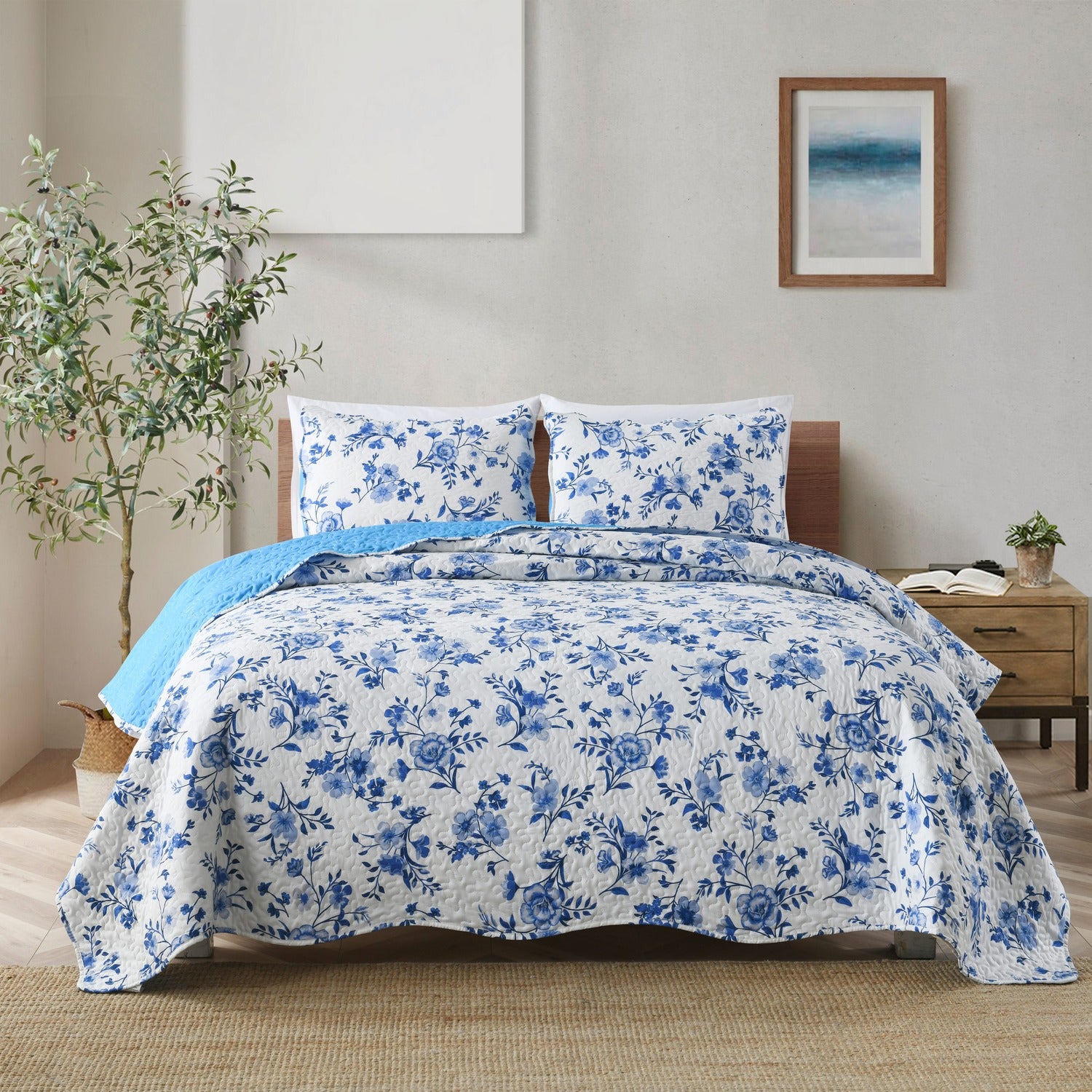 Floral Blue 3pc Bedspread Quilt Set. Stitch Quilted Coverlet Set